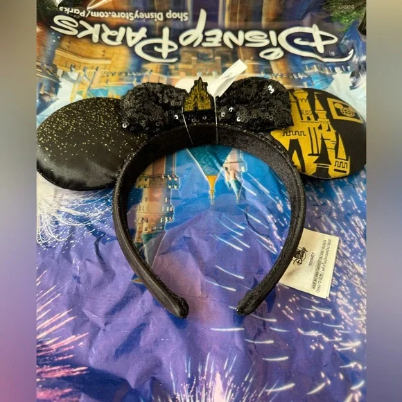 SOLD - Disney Parks Black And Gold Cinderella’s Castle Minnie Ears Headband (OS) - Picture 9 of 13